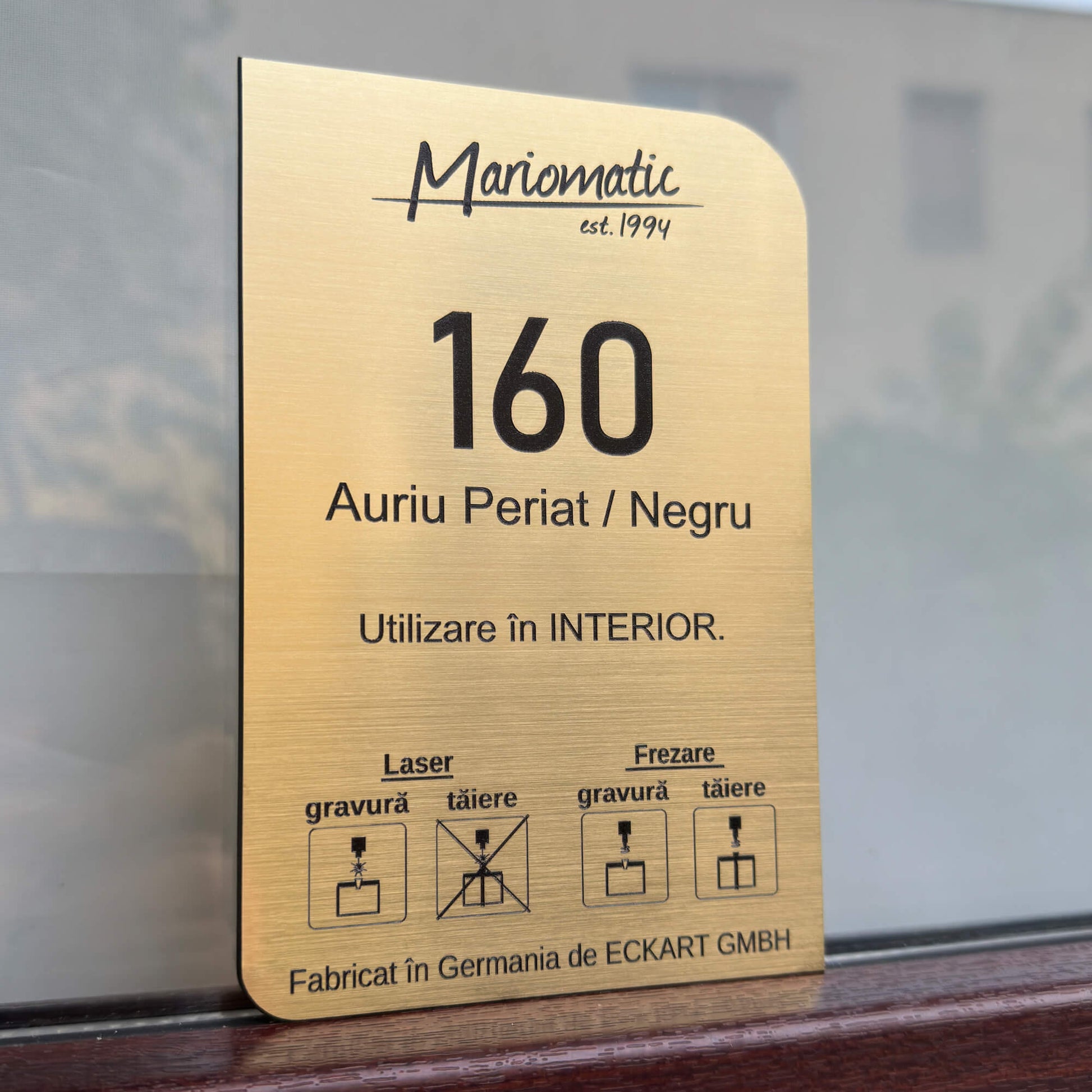 Material Gravura Mecanica Auriu/Negru