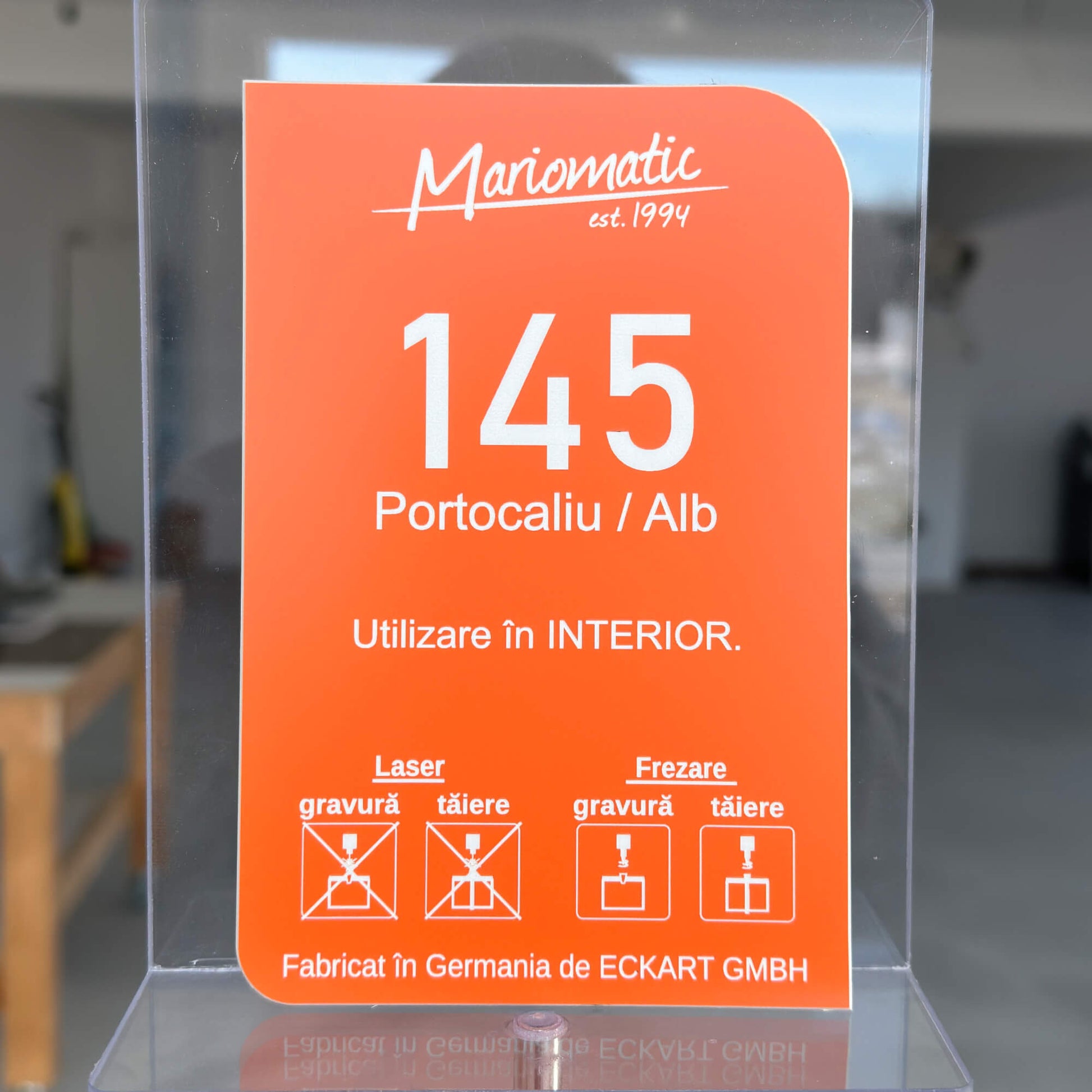 Material Gravura Mecanica Portocaliu Alb